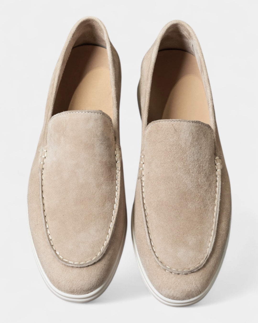 Mocassini Uomo in Camoscio Slip-On Profilo Basso Suola Bianca