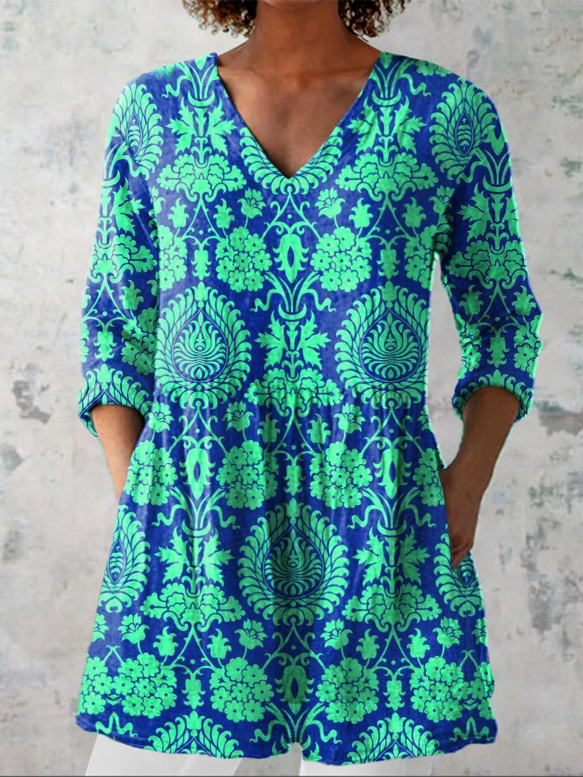 Beatrix | Blusa lunga con scollatura a V
