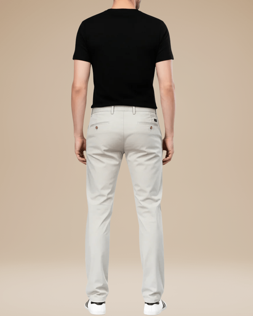 Pantaloni Uomo Slim in Tessuto Tecnico Elasticizzato Leggeri