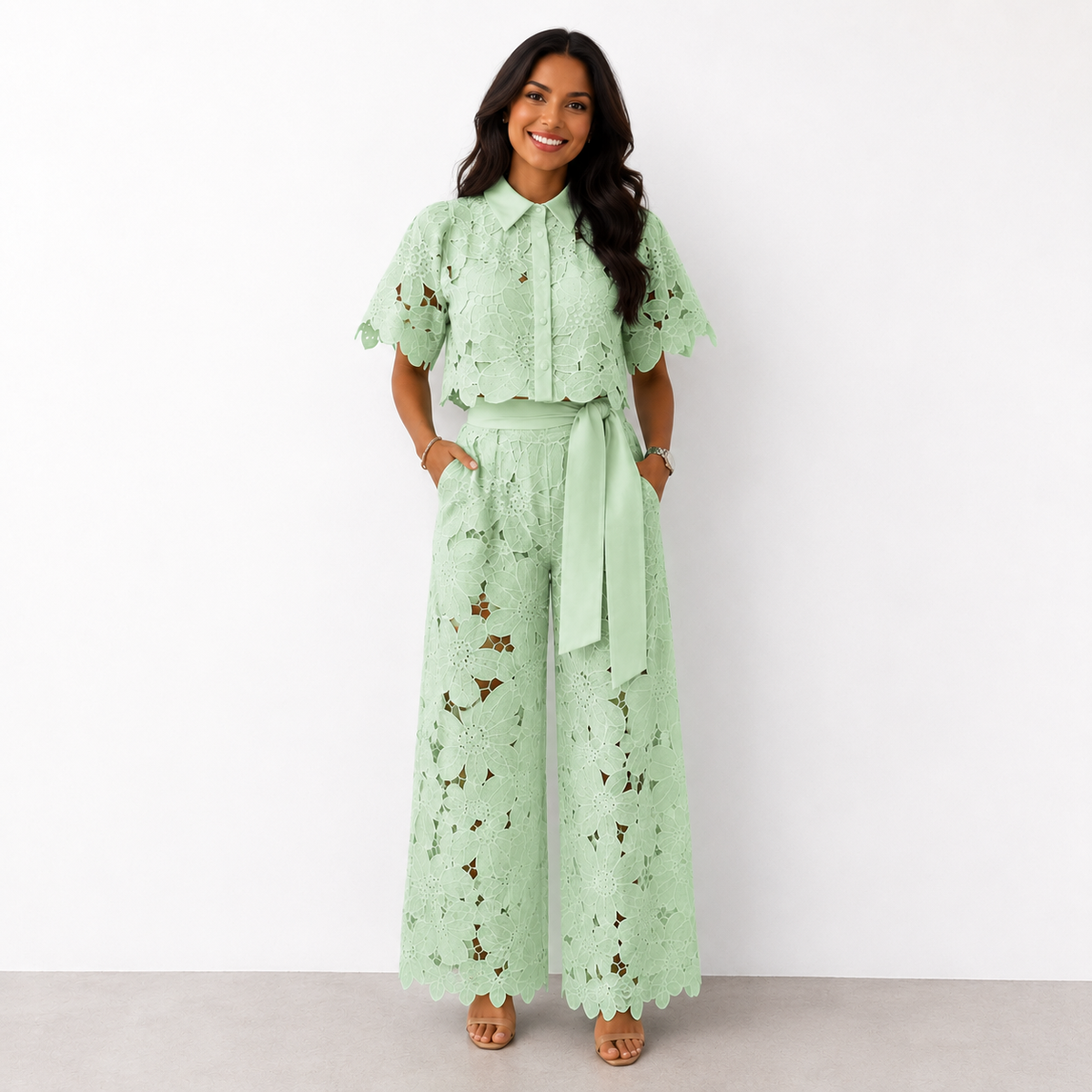 Reina™ Set Elegante in Pizzo Floreale