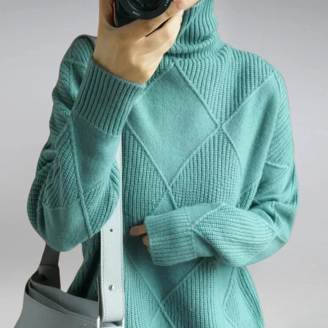 Lilly | Maglione a collo alto lavorato a maglia con motivo a diamante