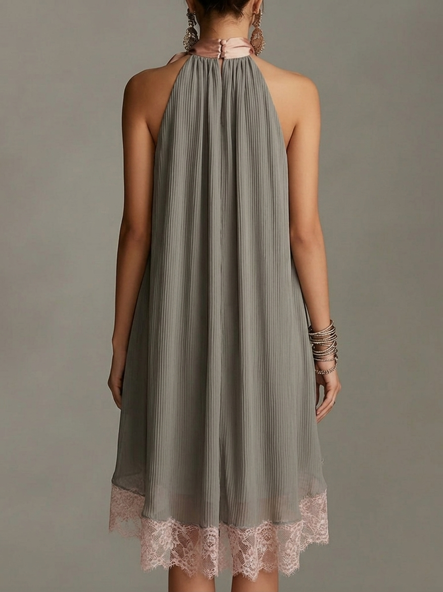 Beatrice | Mini abito grigio in satin con fiocco rosa e pizzo